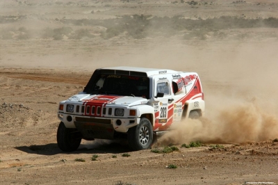 Maciek Marton na Africa Eco Race 2013. Tajemnice czeskiego Hummera H3 EVO